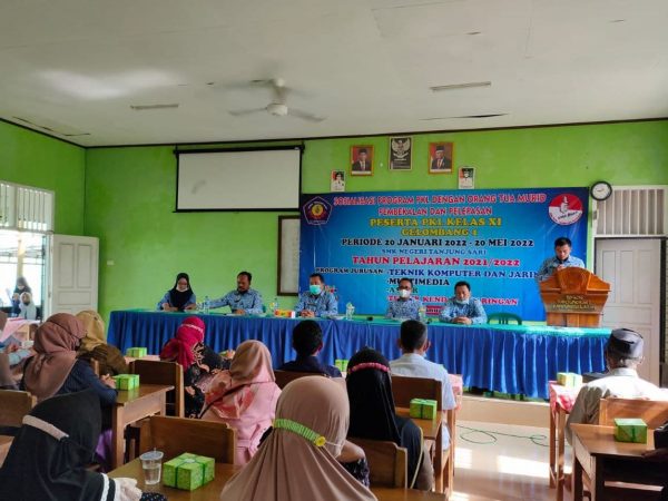 Pembekalan dan Pelepasan Peserta PKL Periode Pertama SMK Negeri Tanjungsari